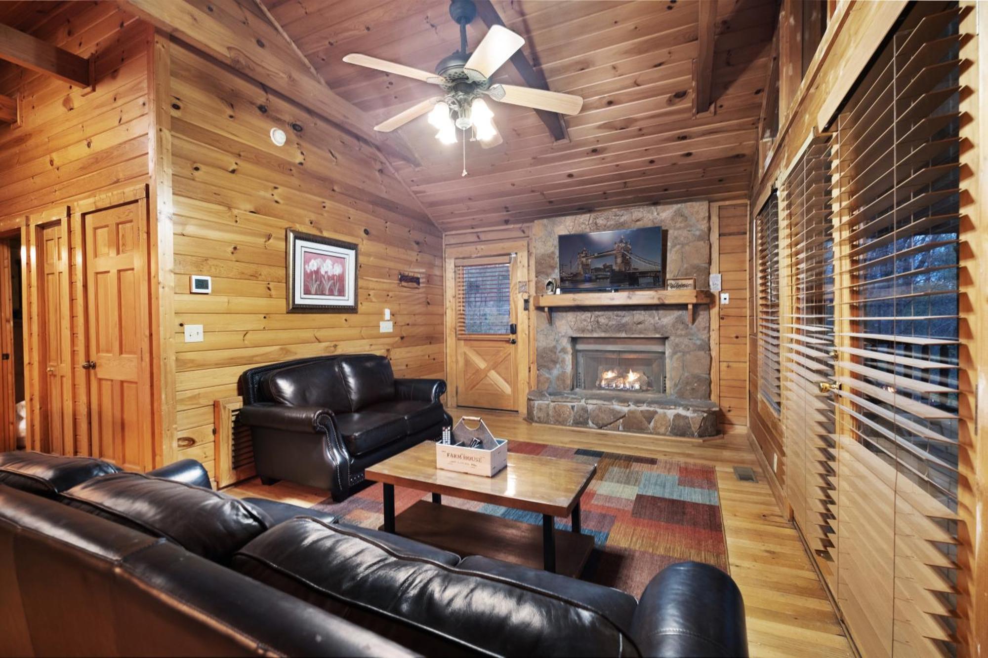 Private Smoky Mountain Luxury Log Home With 2 Fireplaces, Hot Tub & Community Pool Sevierville Buitenkant foto